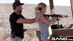 Reproducir Spang squealions: jessa rhodes force outs para el simulador de vuelo de armas