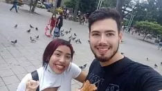 Reproduzir Ela deixa sua vagina ser sugada por dinheiro, isso se materializa quando seus filhos lhe dão dinheiro para sair e você recebe um prognóstico lucrativo de nós.