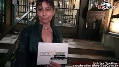 Reproducir feminidad sucia entintada con pilus de cortocircuito dar la vuelta para ver a la mierda