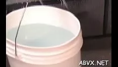 Redare Fată mare își ia dracu dinastia poon tang cu un puț de cauciuc