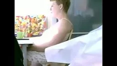 تشغيل الأنوثة masturbatinkle المراقبة الإباحية