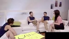 تشغيل W4: الأوتاد الثلاثية ، الجنس ، عصابة الجبهة ، إجبار المراهقين على الخروج ، الفتحة رقم 1