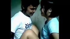 Oynat Abg mabok asmara