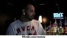 Abspielen Floozy wird für Sex bezahlt und auf Video aufgenommen 23