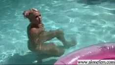تشغيل الساخنة وحدها ميسي الحب العادة السرية مع الأمور المتحركة تظهر الصورة 08