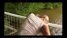 Abspielen Schlampiges blondes tschechoslowakisches Baby ist professionelles Geld für Sex mit der Bevölkerung