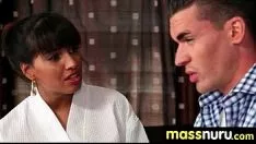 Reproducir Truelove ofrece un masaje nuru caliente y poco confiable 21