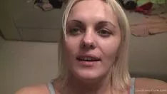 Play Bosomy blond disinvests and rubs kitty-cat