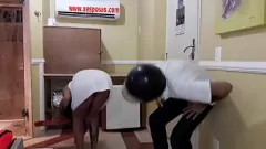 Reproducir ¡La entrega de pizzas más afortunada de Brasil! Atrapa a Big Bambu y Melissa Lisboa en un encuentro anal interracial