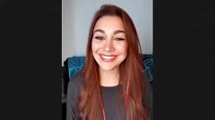 Reproducir Sensual pelirroja latina Sweetsary23 en una entrevista explícita por webcam