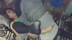 Putar GF saya adalah pelacur kotor: menangkap sesi misionaris kami yang bersemangat di depan kamera