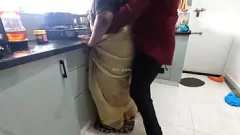 Putar Sesi bercinta dapur tamil maid dengan bulldick besar
