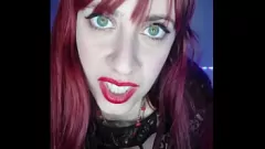 Odtwórz Wampirów Shyyfxx: zaspokoić jej seksualny apetyt z lppjobem POV i dużym dupą Joi