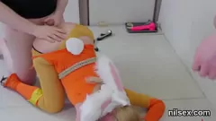Afspelen De intense anale therapie van BDSM -asiel van Busty Patient