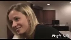 Reproducir Persona no profesional apasionada teniendo sexo